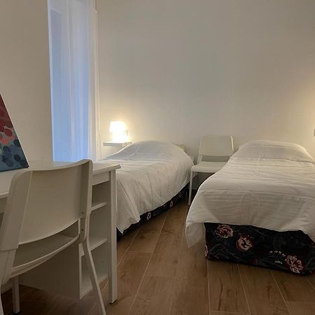 Ferienwohnung Kibilu - San Donato Vicinanze Irccs Policlinico San Donato Milanese Exterior foto